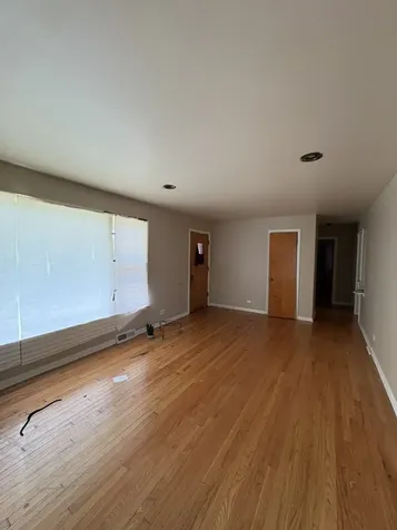 443 Grosvenor Place Chicago Heights IL 60411