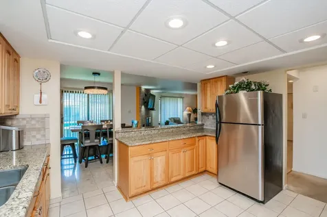 4041 West 97th Street Oak Lawn IL 60453