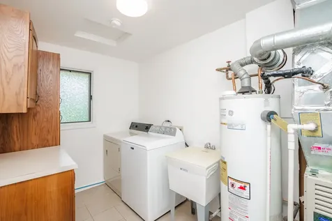 4041 West 97th Street Oak Lawn IL 60453