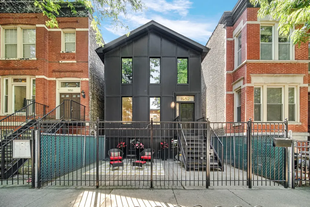 1952 North Bissell Street Chicago IL 60614