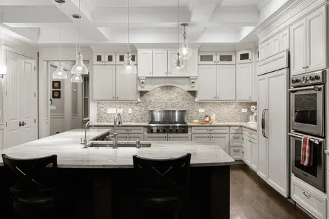 326 East Central Road Arlington Heights IL 60005