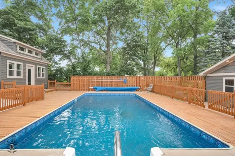 5559 East Boy Scout Road St. Anne IL 60964