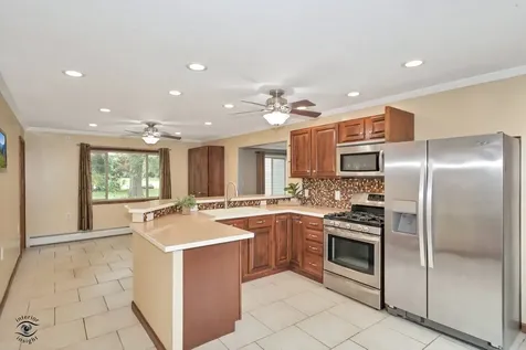 5559 East Boy Scout Road St. Anne IL 60964