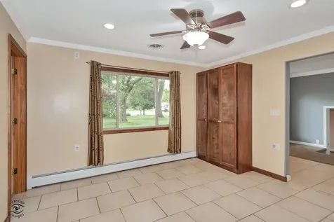 5559 East Boy Scout Road St. Anne IL 60964