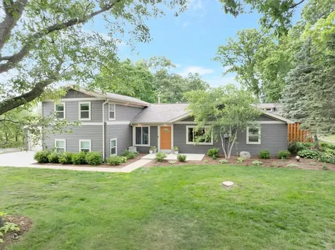 5559 East Boy Scout Road St. Anne IL 60964