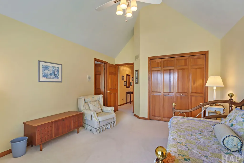 24804 West Nicklaus Way Antioch IL 60002