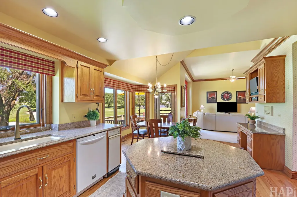 24804 West Nicklaus Way Antioch IL 60002