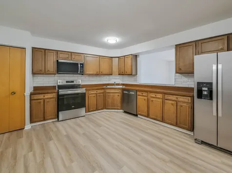 1025 South Fernandez Avenue Arlington Heights IL 60005