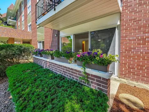 1025 South Fernandez Avenue Arlington Heights IL 60005