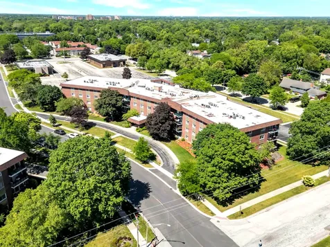 1025 South Fernandez Avenue Arlington Heights IL 60005
