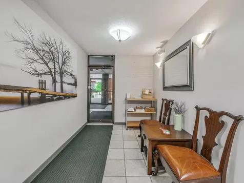 1025 South Fernandez Avenue Arlington Heights IL 60005