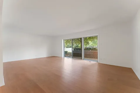 1025 South Fernandez Avenue Arlington Heights IL 60005