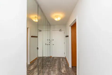 1455 North Sandburg Terrace Chicago IL 60610