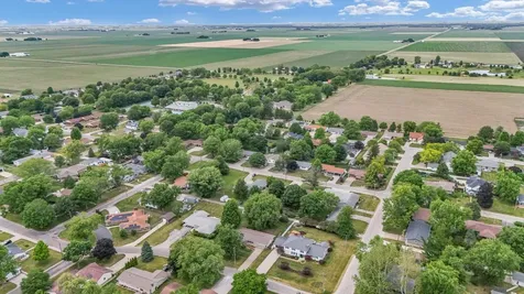 106 West Willow Street Fairbury IL 61739