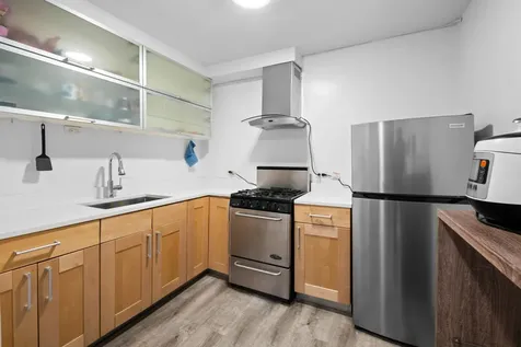 1451 East 55th Street Chicago IL 60615