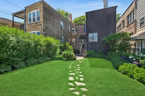 5723 North Saint Louis Avenue Chicago IL 60659