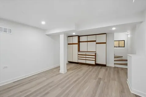 5723 North Saint Louis Avenue Chicago IL 60659