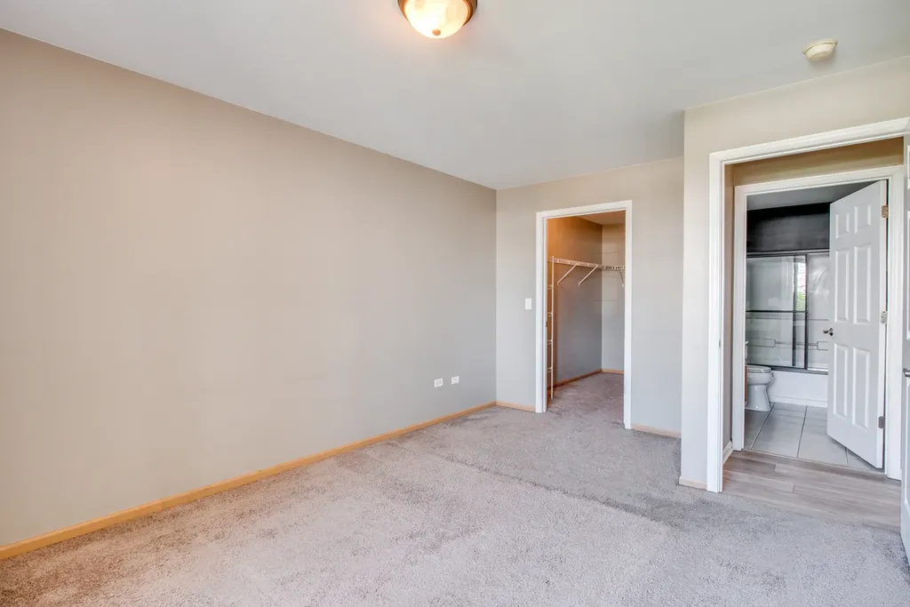 1600 Mcclure Road Aurora IL 60505