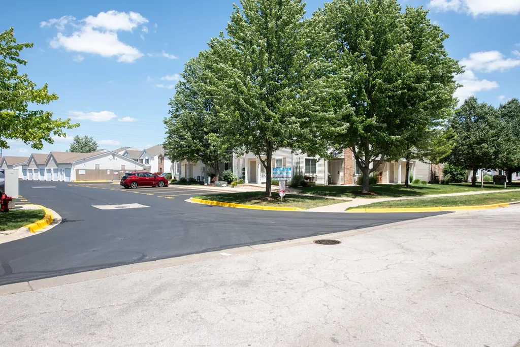 1600 Mcclure Road Aurora IL 60505