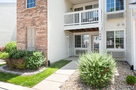 1600 Mcclure Road Aurora IL 60505