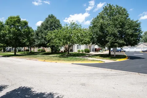 1600 Mcclure Road Aurora IL 60505