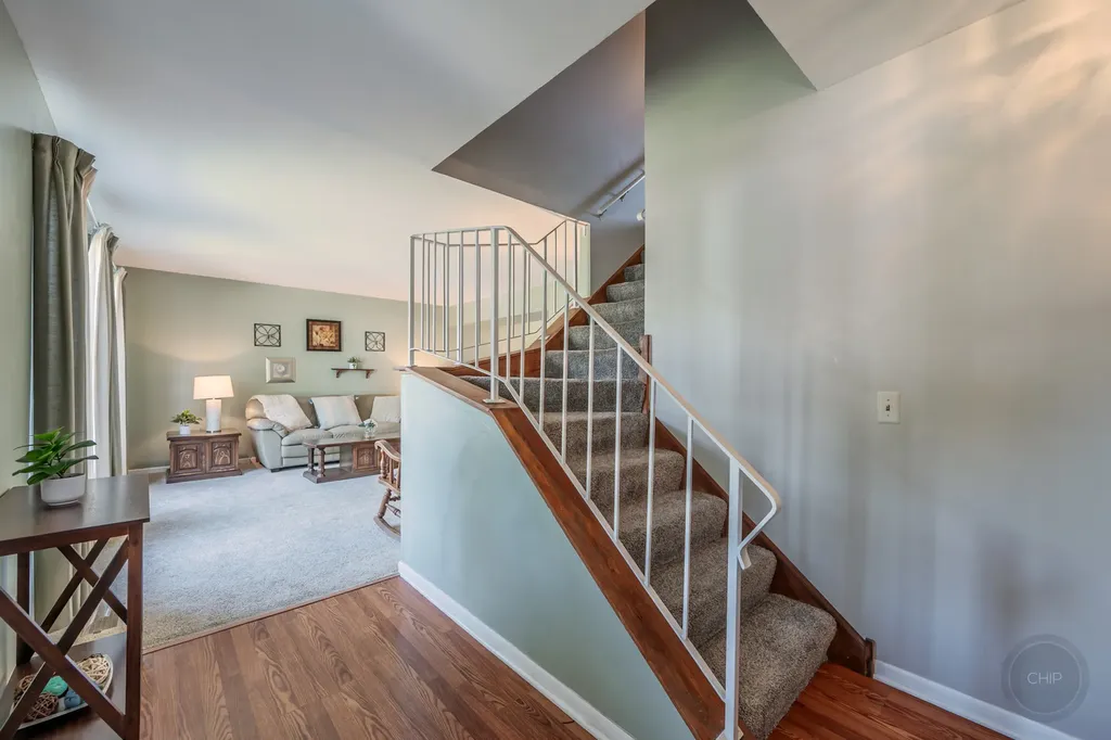 30w071 Elmwood Court Warrenville IL 60555