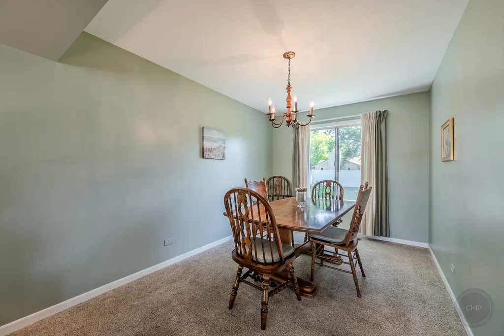 30w071 Elmwood Court Warrenville IL 60555