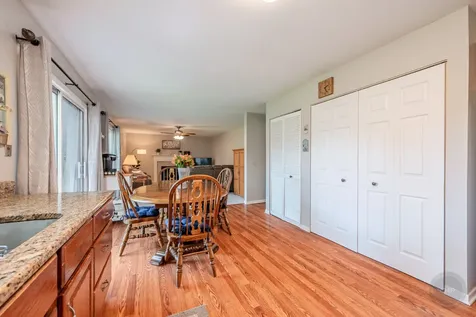 30w071 Elmwood Court Warrenville IL 60555