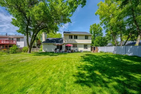 30w071 Elmwood Court Warrenville IL 60555