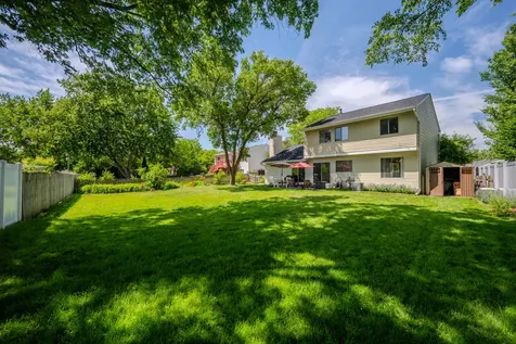 30w071 Elmwood Court Warrenville IL 60555