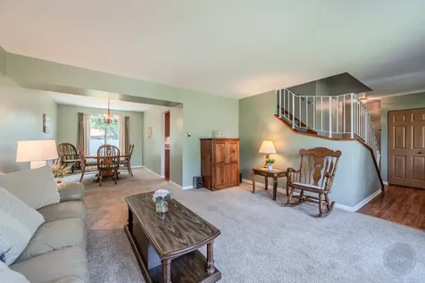 30w071 Elmwood Court Warrenville IL 60555