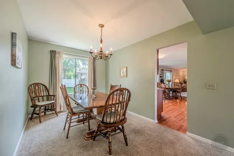 30w071 Elmwood Court Warrenville IL 60555