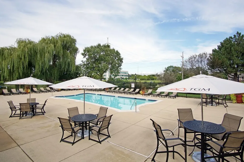 1637 Westminster Drive Naperville IL 60563