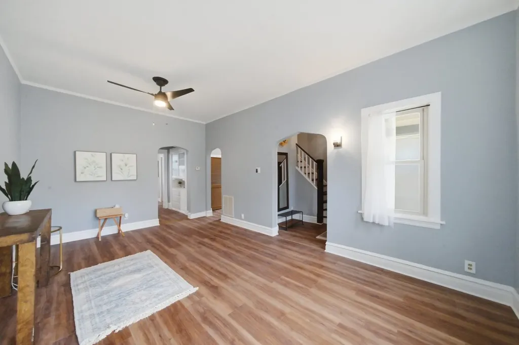 3141 North Richmond Street Chicago IL 60618