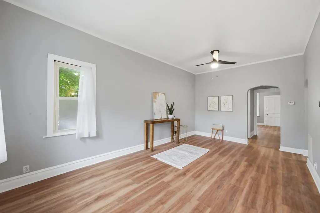 3141 North Richmond Street Chicago IL 60618