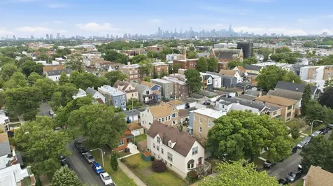 3141 North Richmond Street Chicago IL 60618