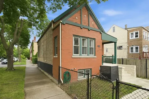 3141 North Richmond Street Chicago IL 60618