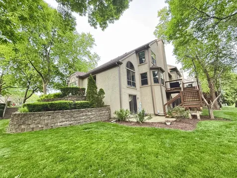 113 Chatsworth Circle Schaumburg IL 60194