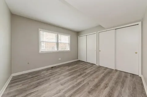 856 East Capri Drive Palatine IL 60074