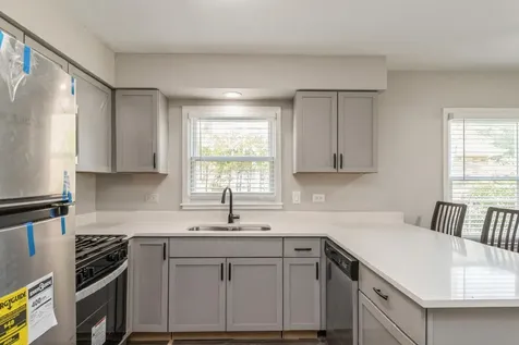 856 East Capri Drive Palatine IL 60074
