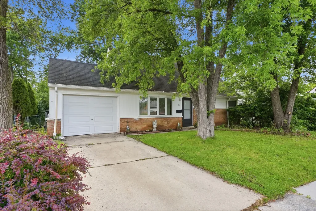 204 Washington Street Park Forest IL 60466
