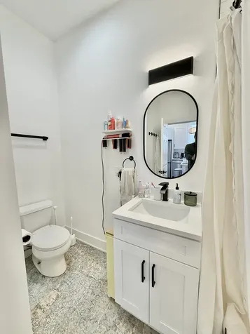 2915 West Mclean Avenue Chicago IL 60647