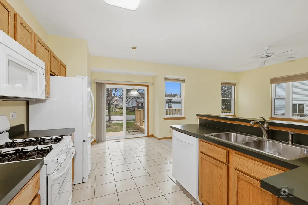 21011 West Torrey Pines Court Plainfield IL 60544