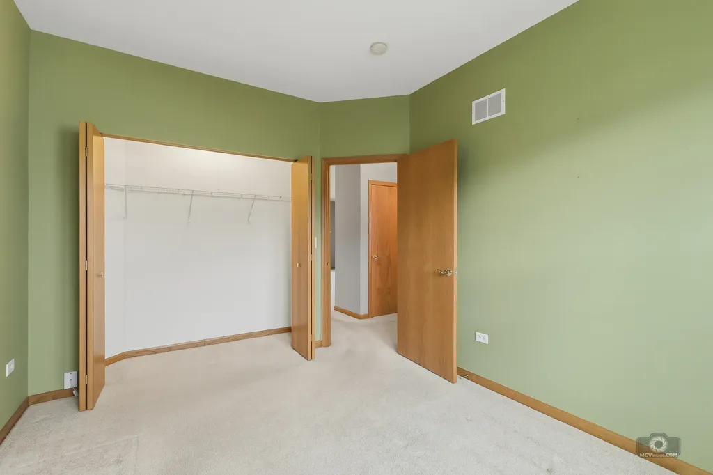 21011 West Torrey Pines Court Plainfield IL 60544