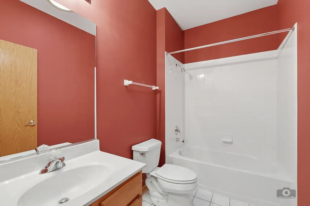21011 West Torrey Pines Court Plainfield IL 60544