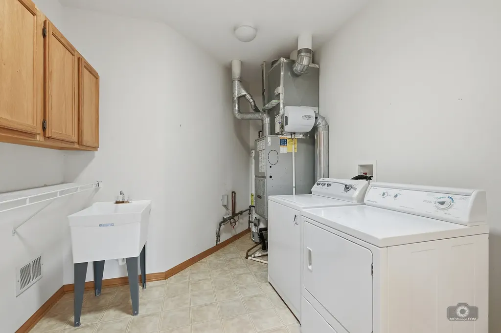 21011 West Torrey Pines Court Plainfield IL 60544