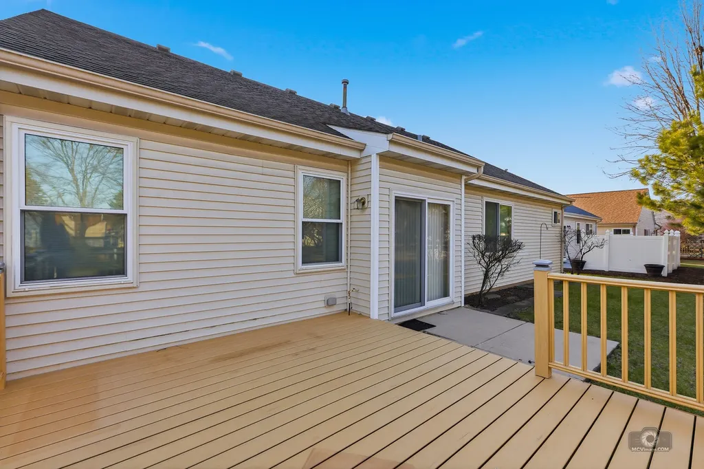 21011 West Torrey Pines Court Plainfield IL 60544