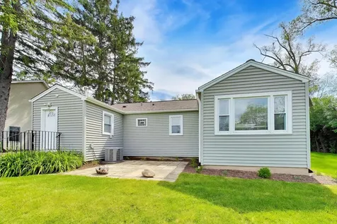 2090 Greenview Road Northbrook IL 60062