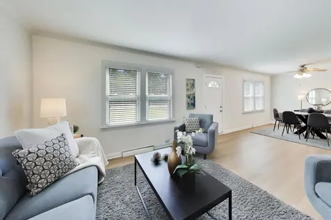 2090 Greenview Road Northbrook IL 60062