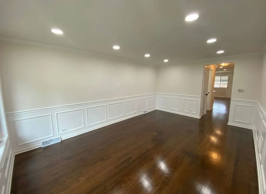 5749 West 63rd Place Chicago IL 60638